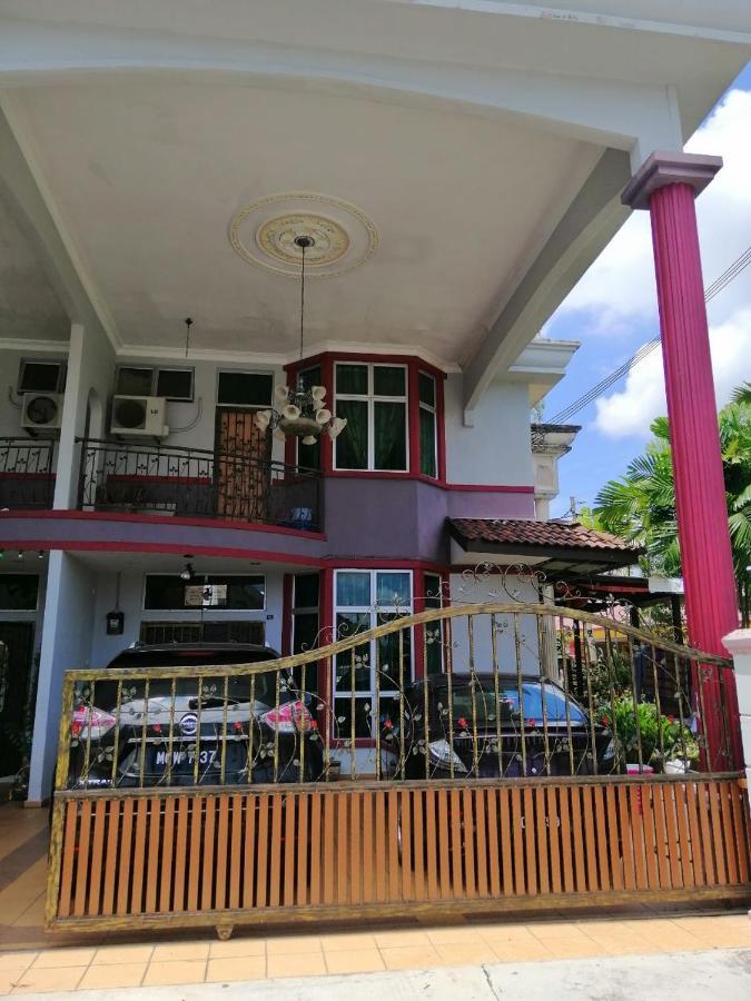 Hawwa Sara Muslim Homestay Malacca Exteriér fotografie